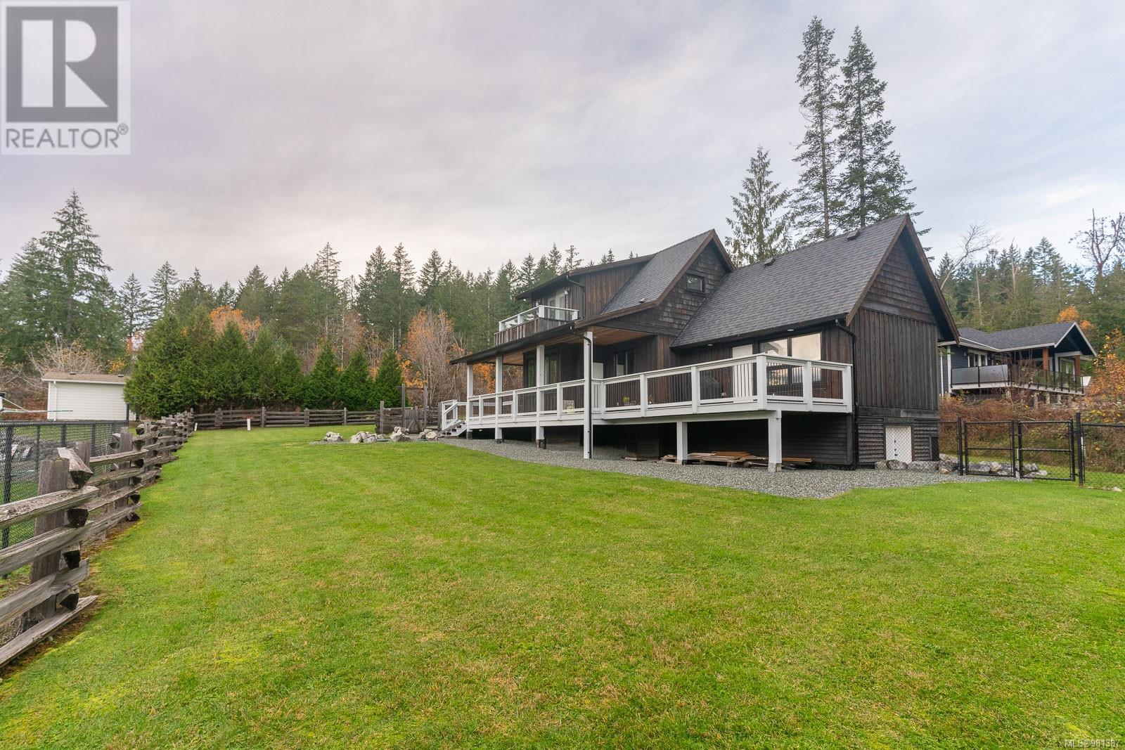 6373 Salal Rd Property Photo 37