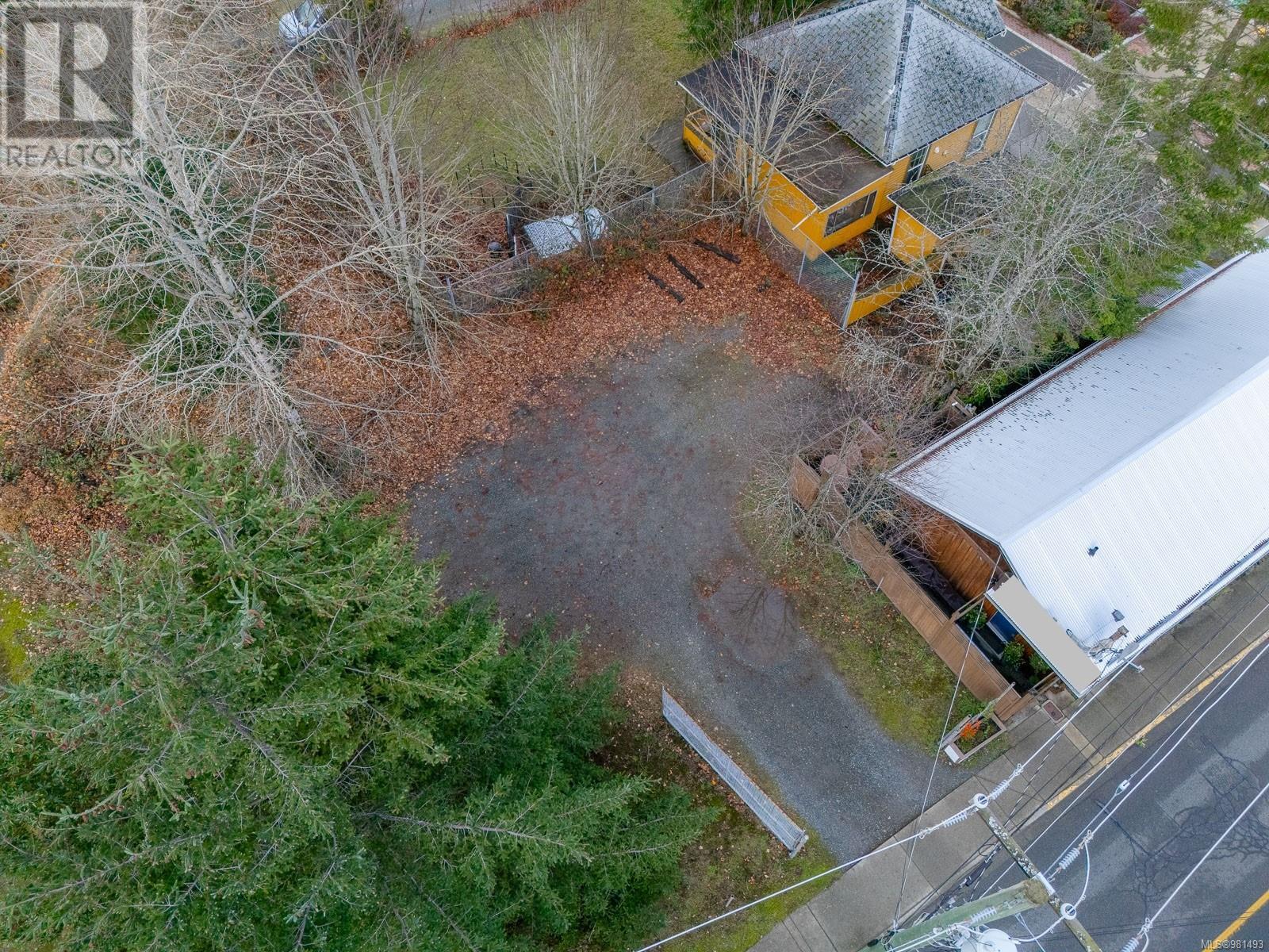 9658 Chemainus Rd Property Photo 16
