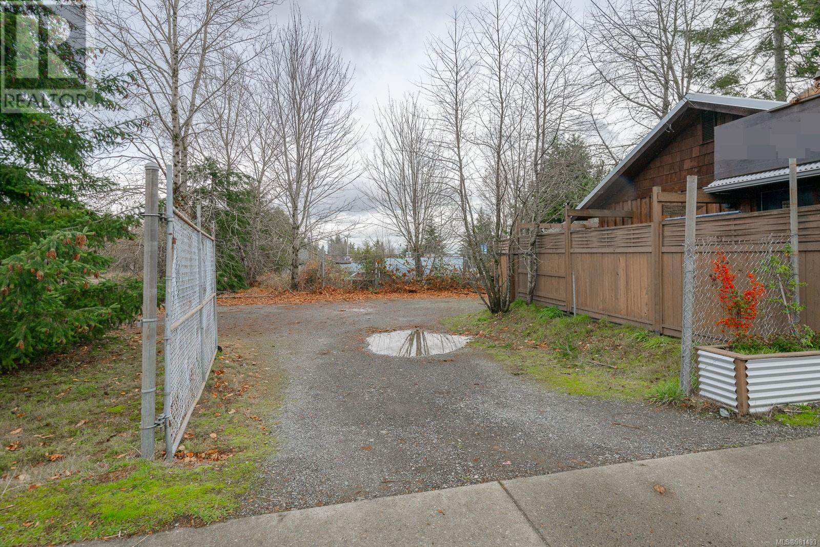 9658 Chemainus Rd Property Photo 17