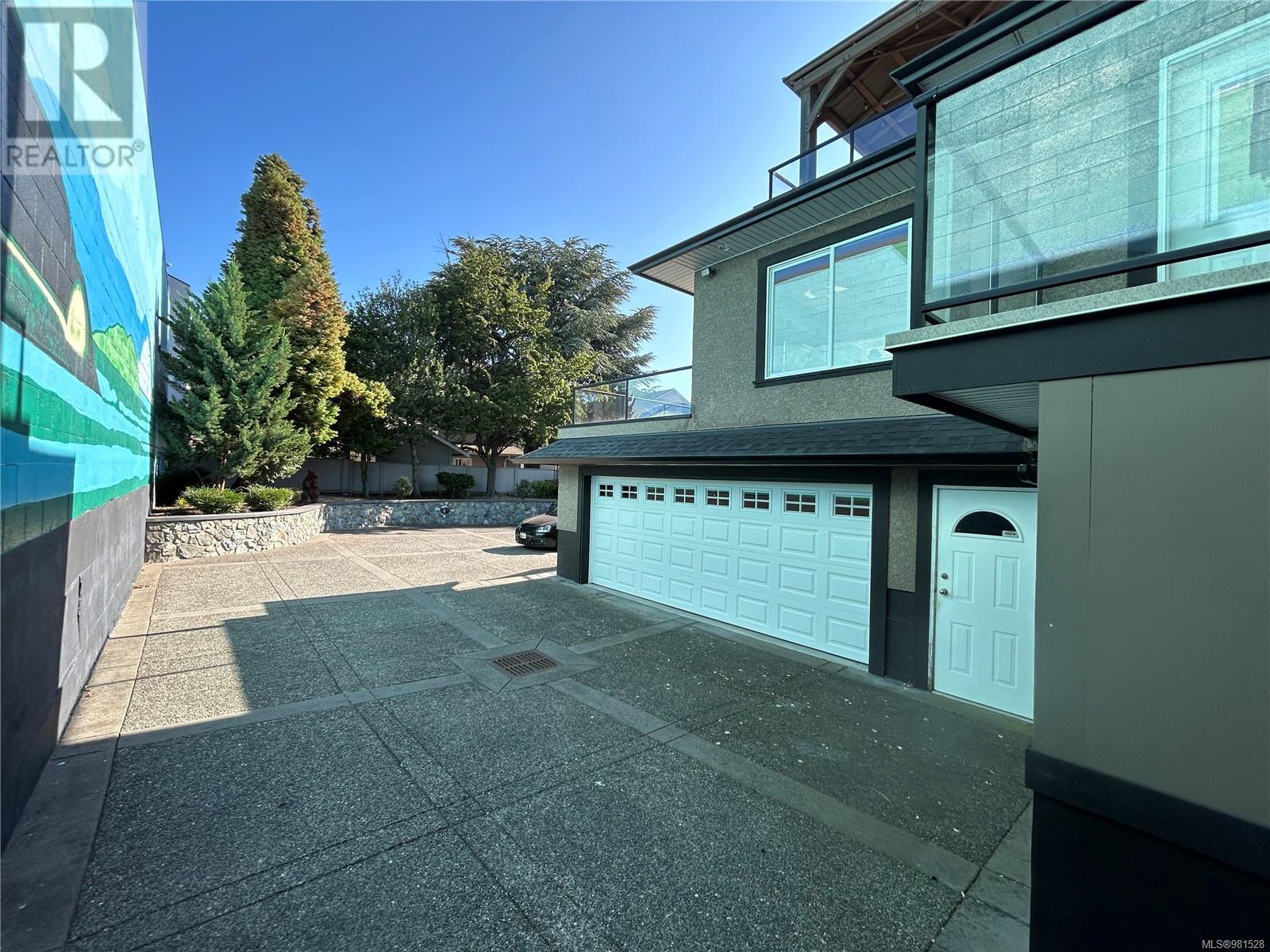 Lot A North Park St Property Photo 6