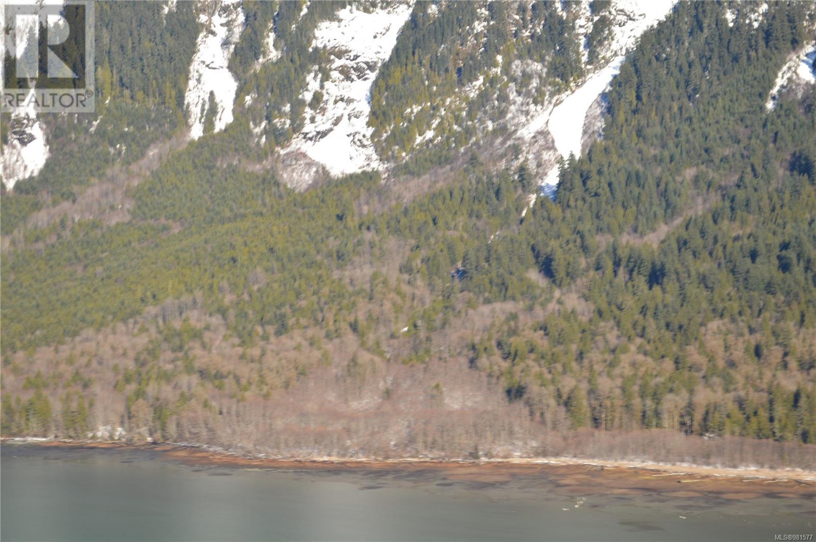Dl108 Bute Inlet Property Photo 7