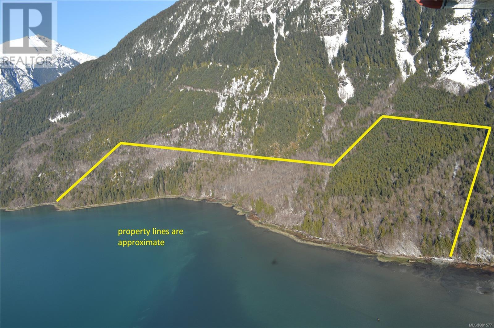 Dl108 Bute Inlet Property Photo 11