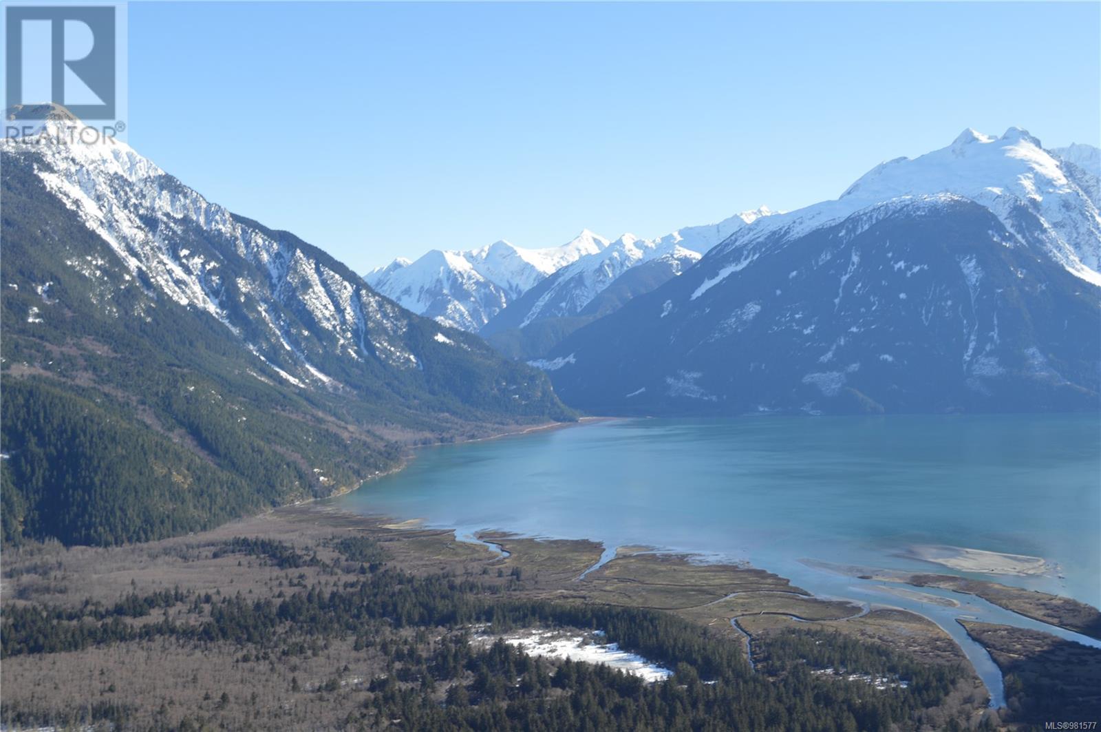 Dl108 Bute Inlet Property Photo 12
