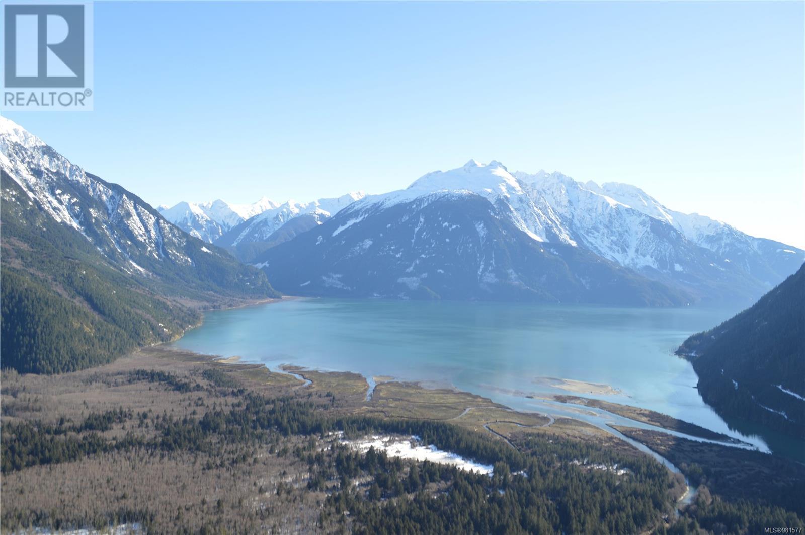 Dl108 Bute Inlet Property Photo 16