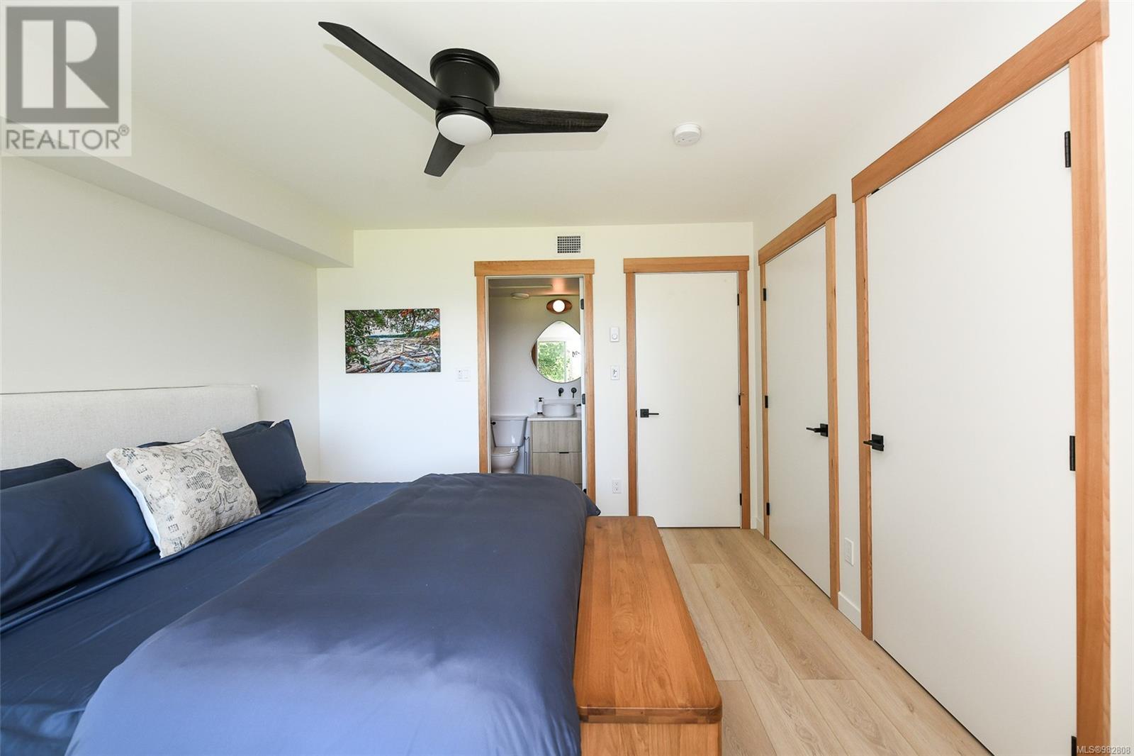 215 4305 Shingle Spit Rd Property Photo 35