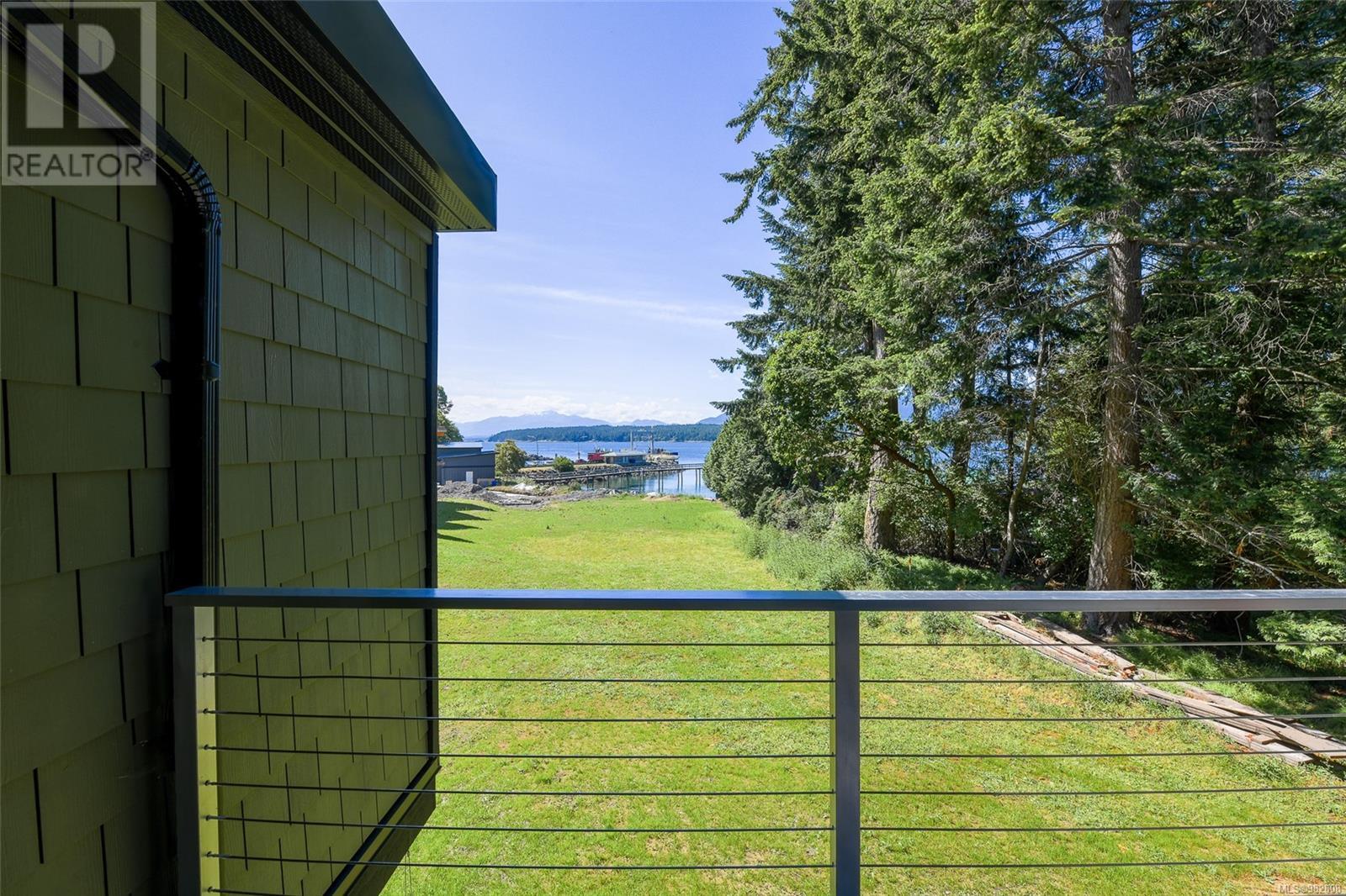 215 4305 Shingle Spit Rd Property Photo 43