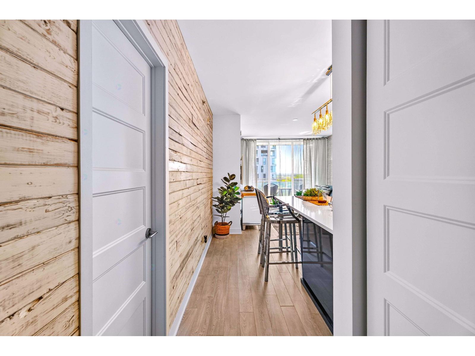 190 Rue Murray, #1018 Property Photo 3
