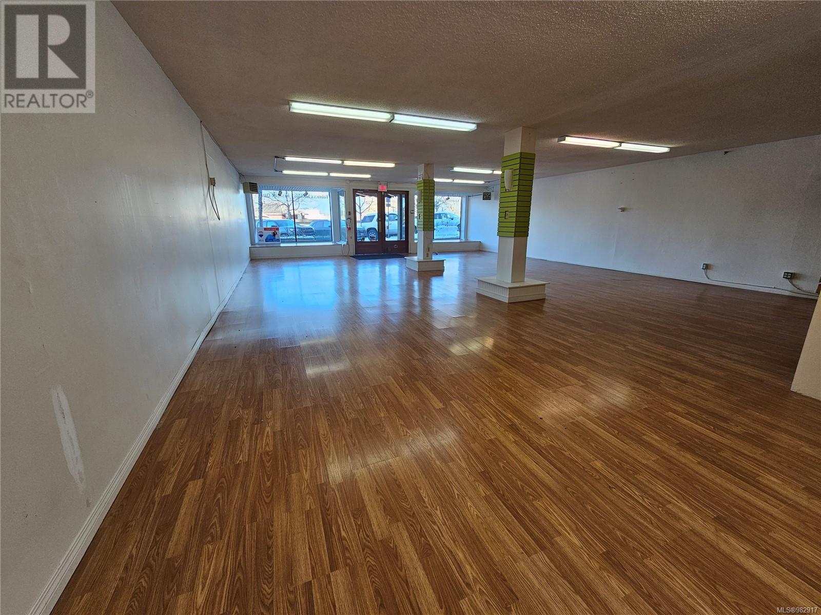 5334 Argyle St Property Photo 2