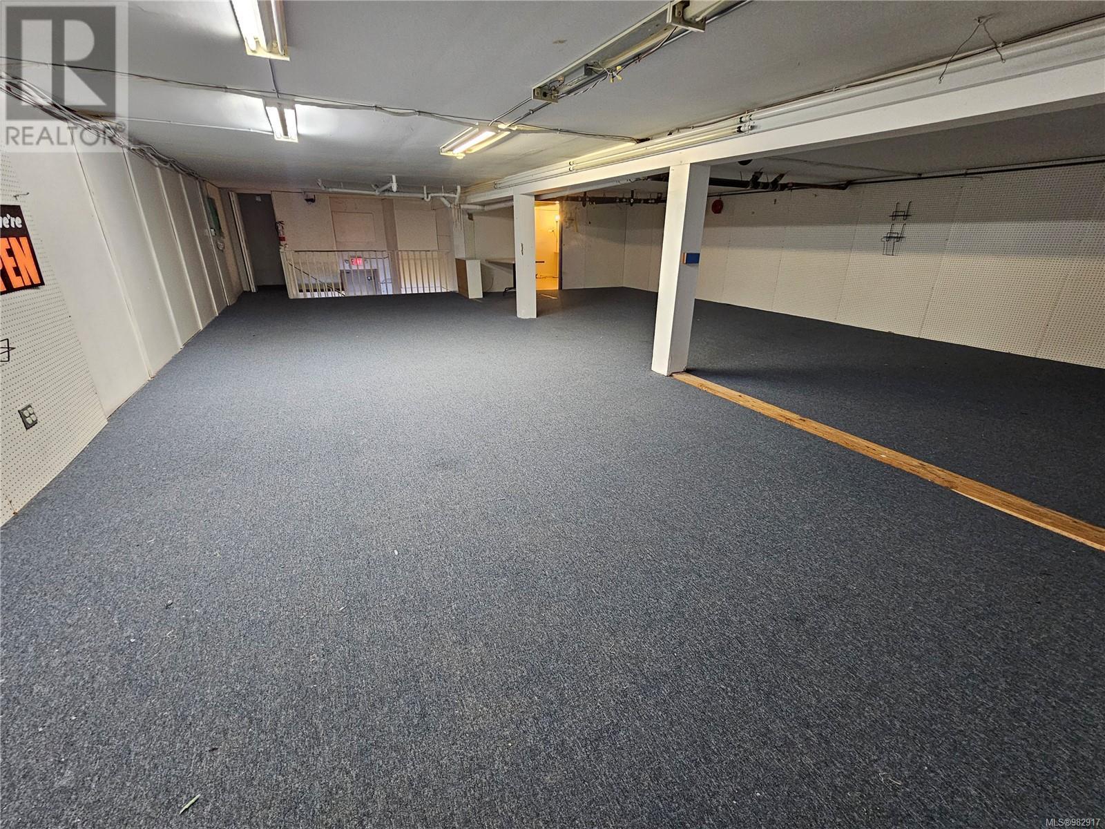 5334 Argyle St Property Photo 5