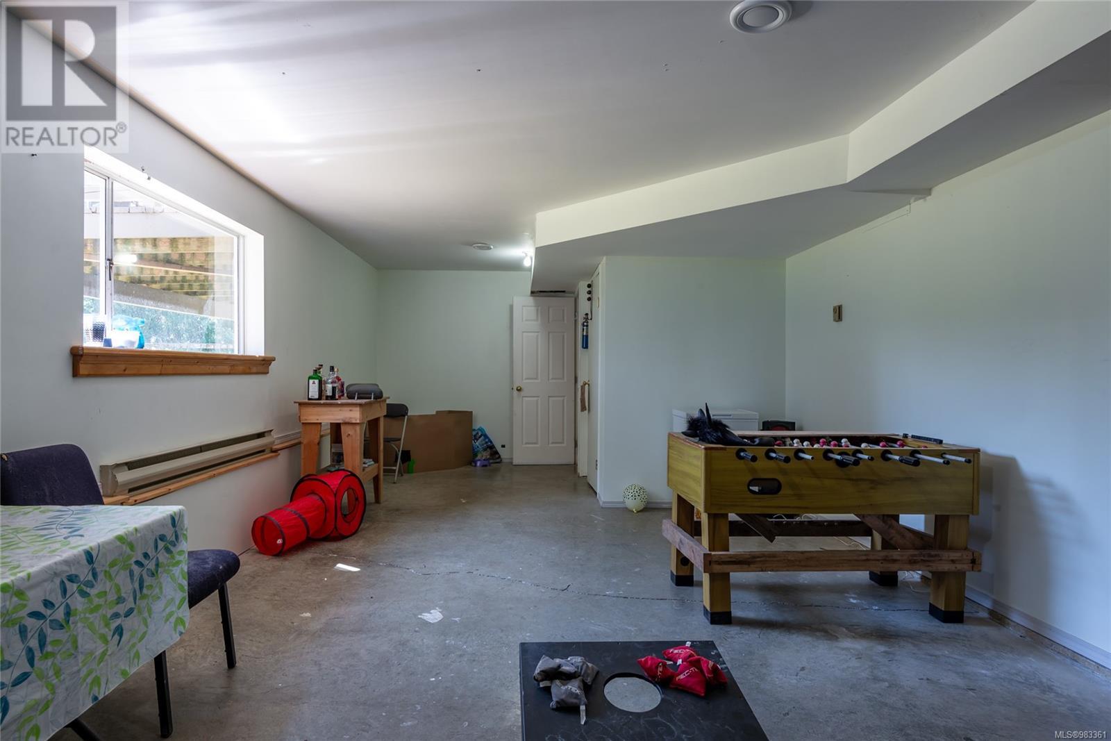 8598 Island Hwy N Property Photo 43