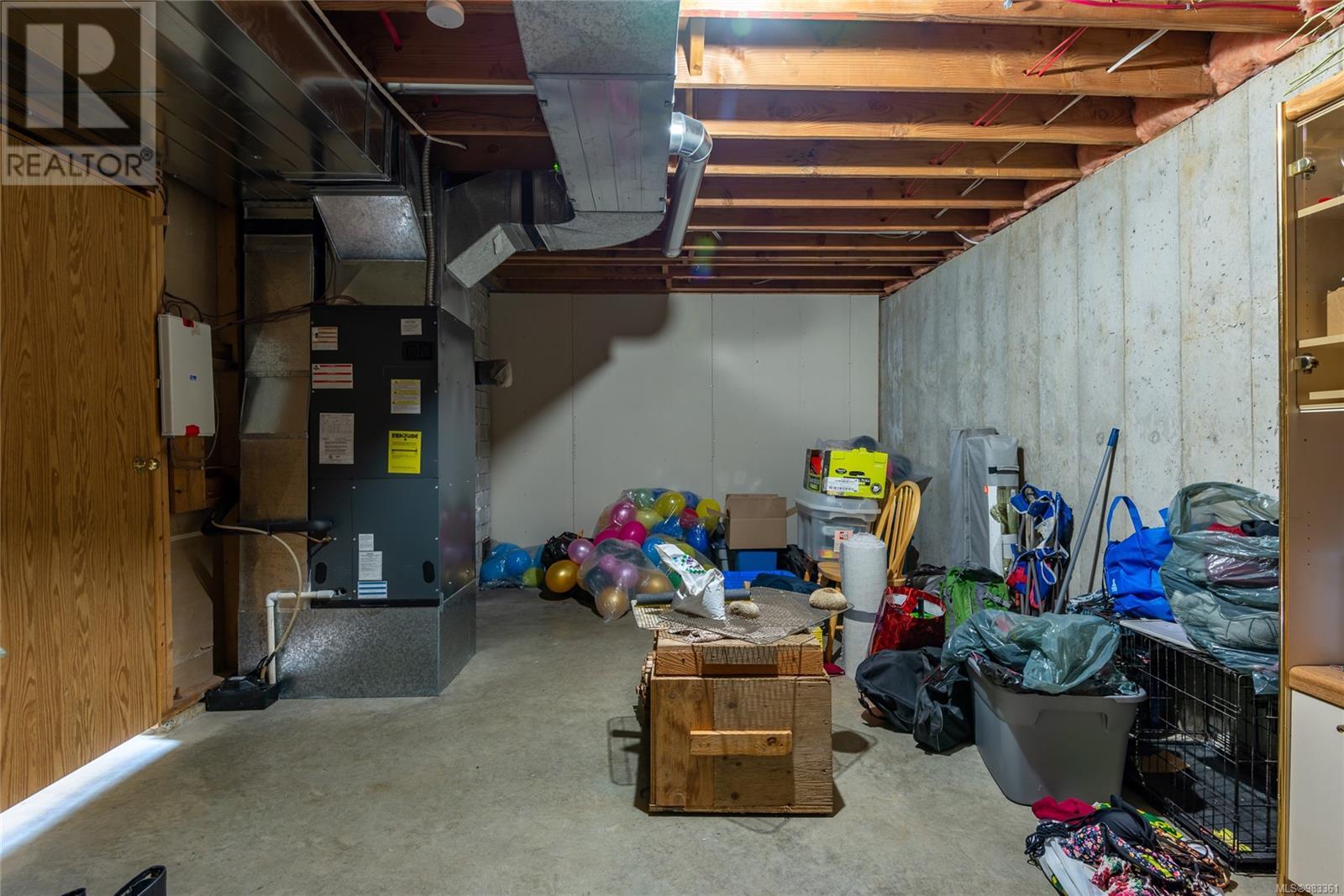 8598 Island Hwy N Property Photo 45