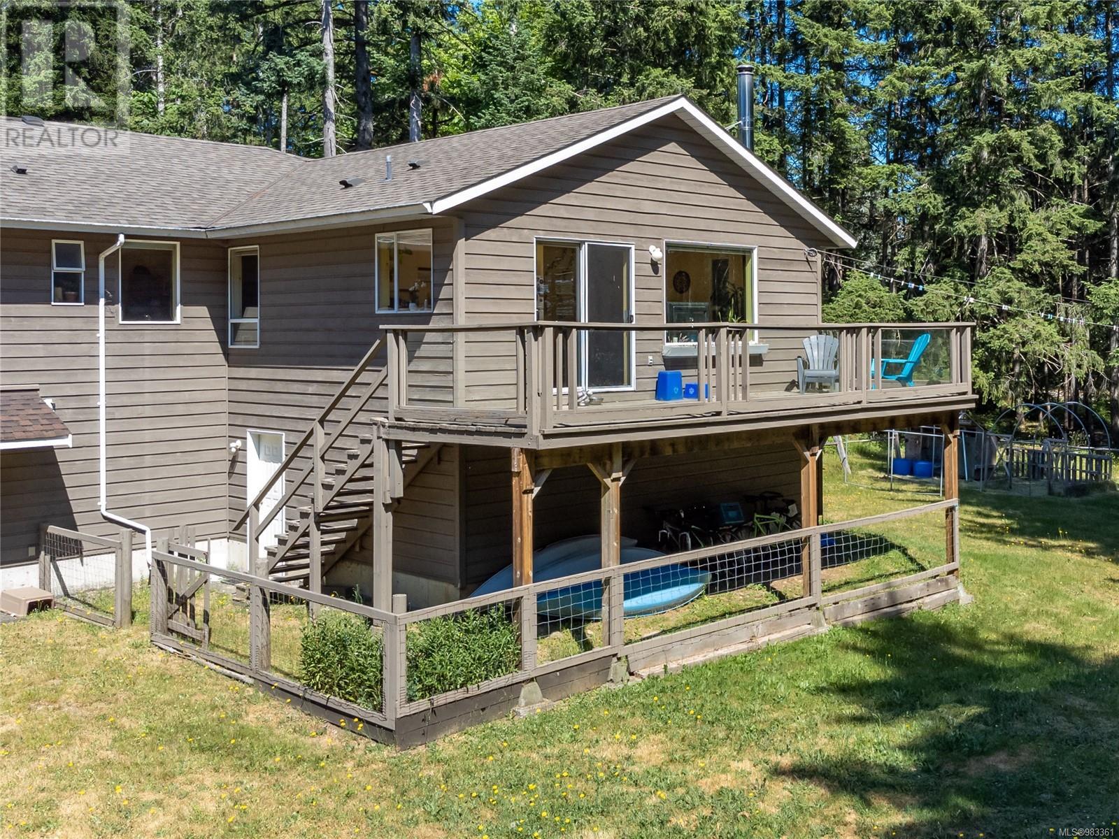 8598 Island Hwy N Property Photo 61