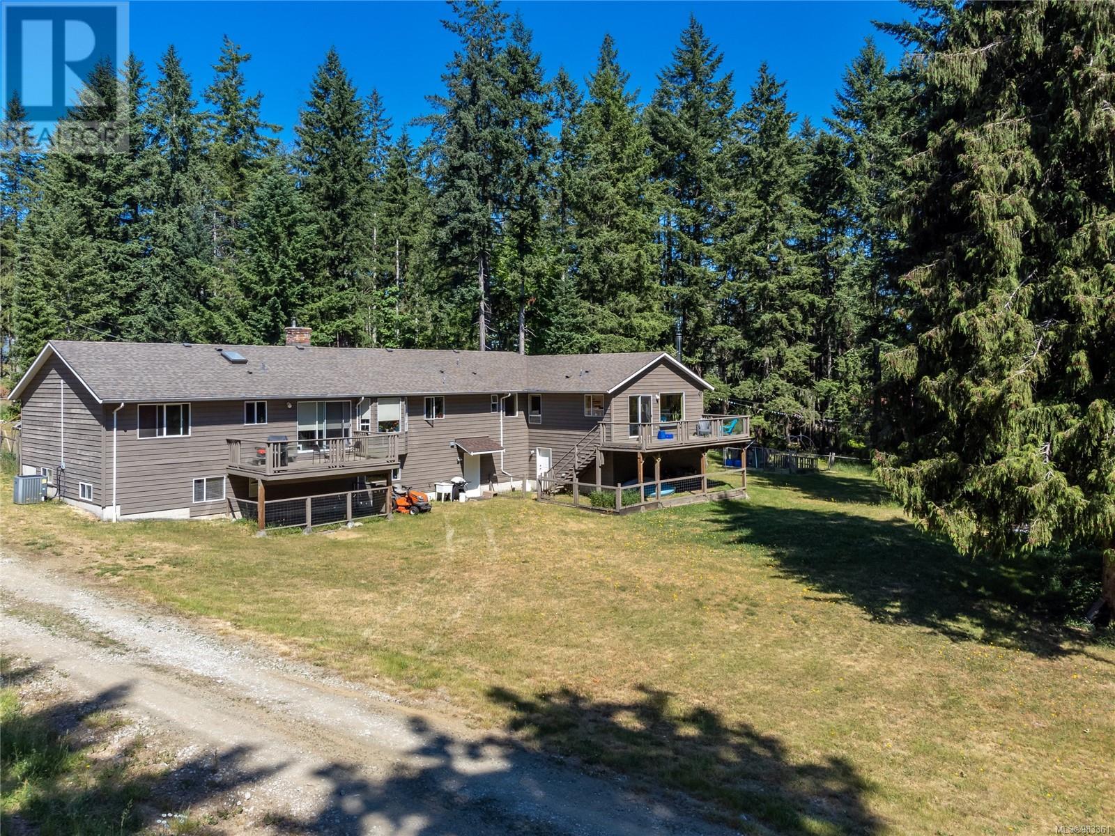 8598 Island Hwy N Property Photo 66