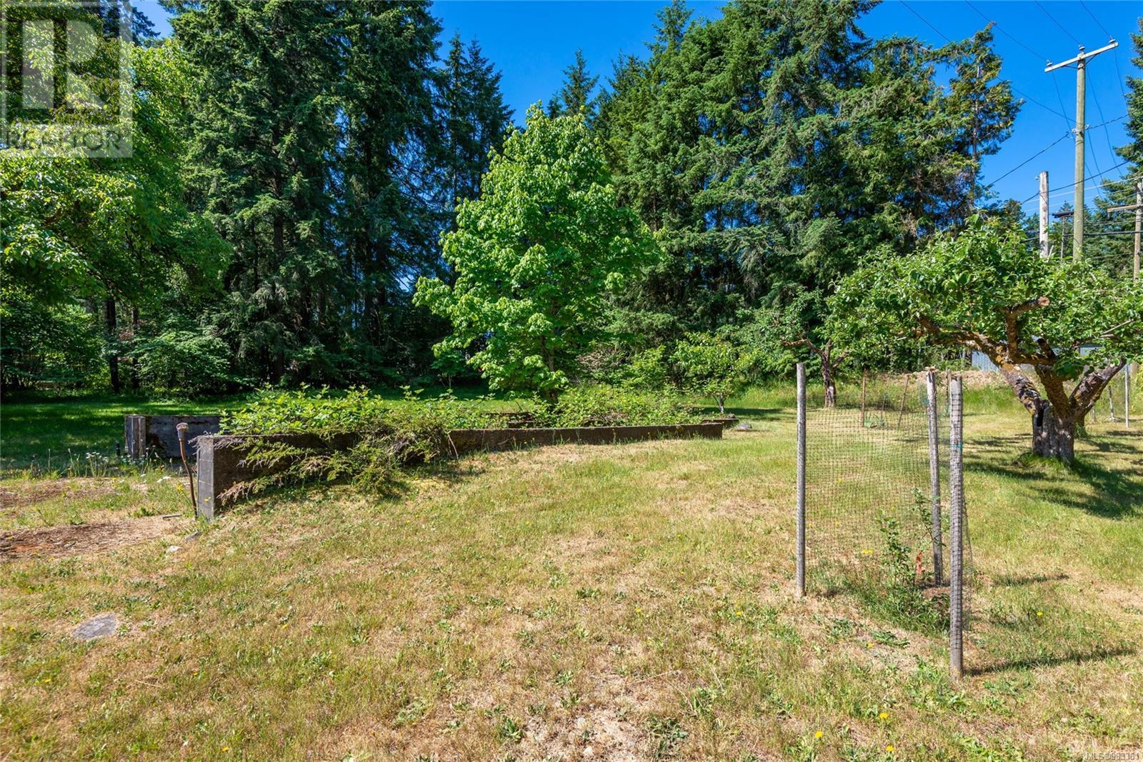 8598 Island Hwy N Property Photo 68