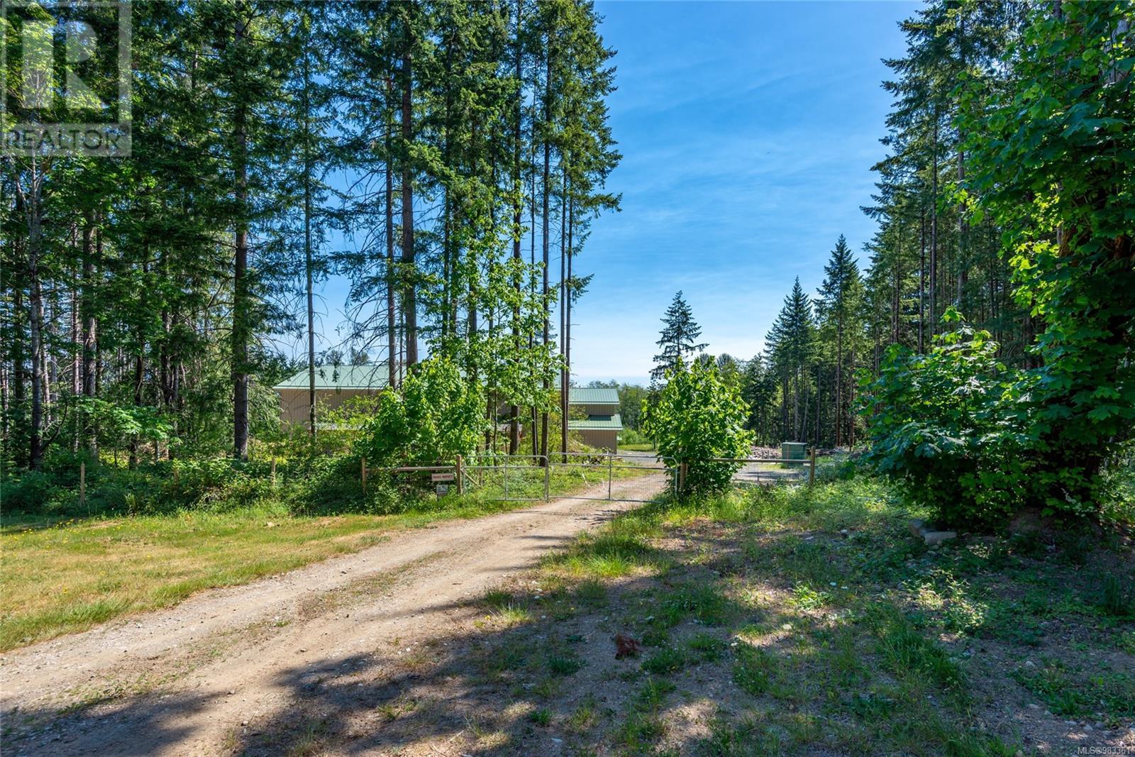 8598 Island Hwy N Property Photo 71