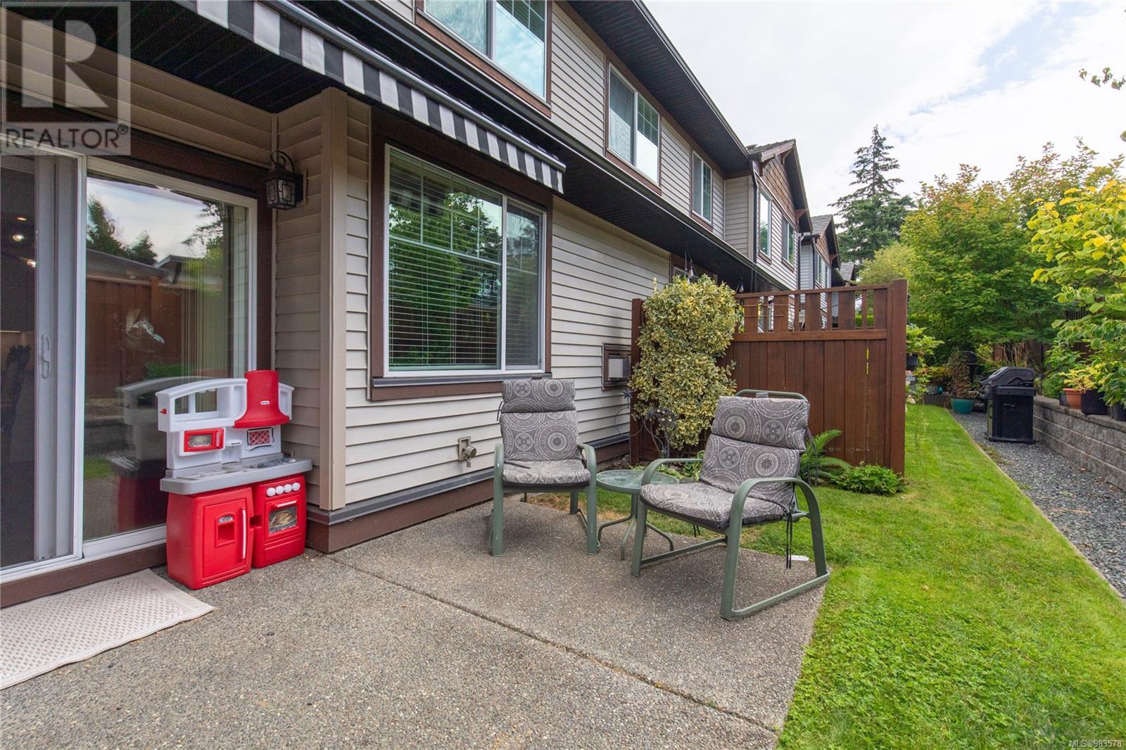 13 344 Hirst Ave Property Photo 15