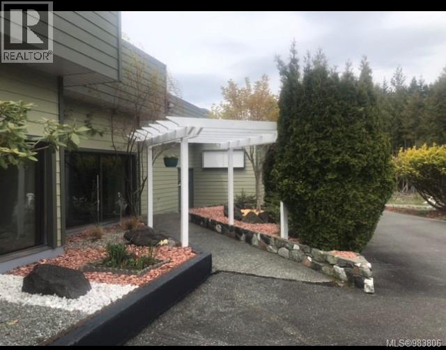 4030 Byng Rd Property Photo 1