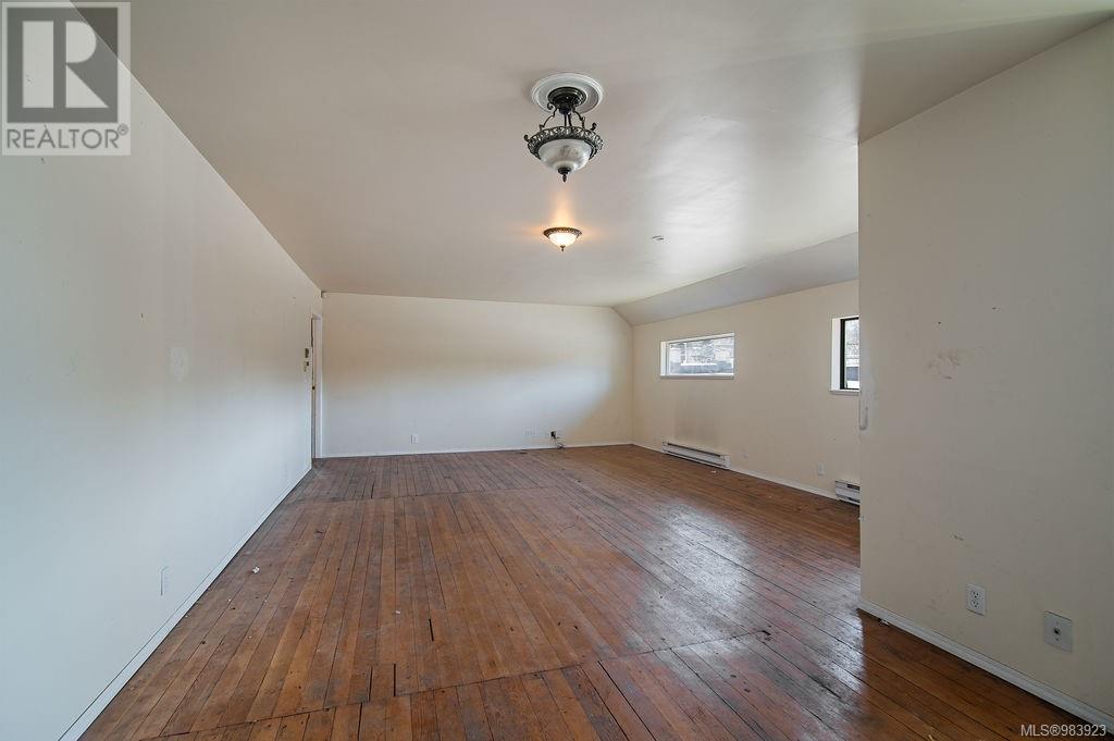2712 Dunsmuir Ave Property Photo 46
