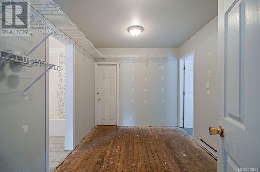 2712 Dunsmuir Ave Property Photo 49