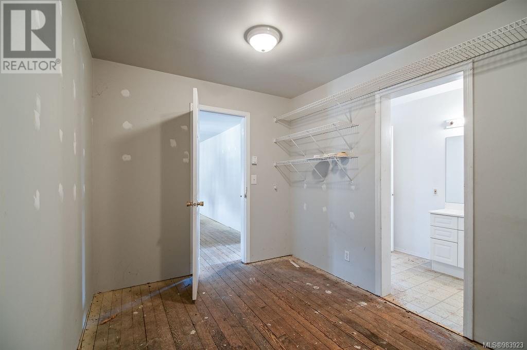 2712 Dunsmuir Ave Property Photo 50