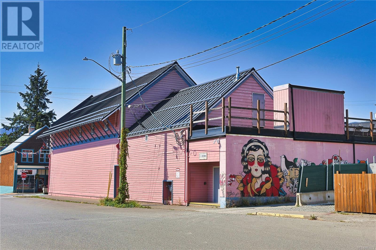 2712 Dunsmuir Ave Property Photo 66