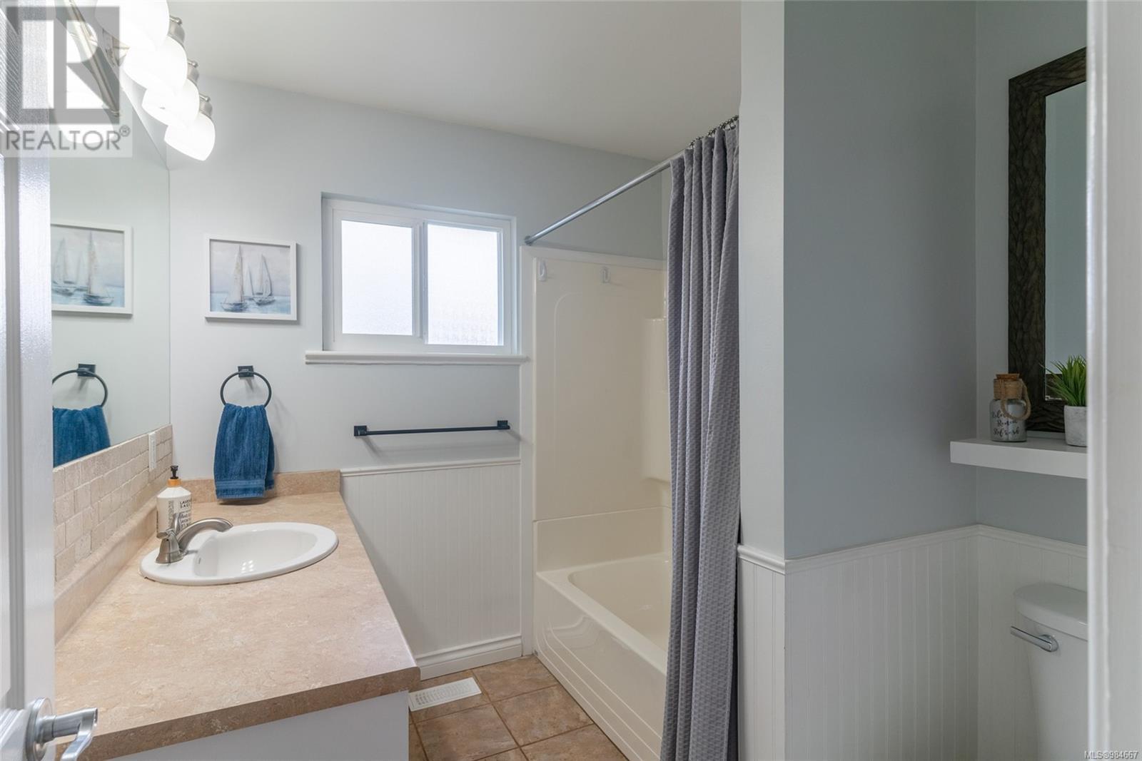 6290 Compton Rd Property Photo 10