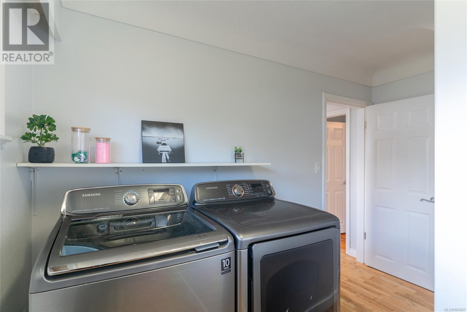 6290 Compton Rd Property Photo 14