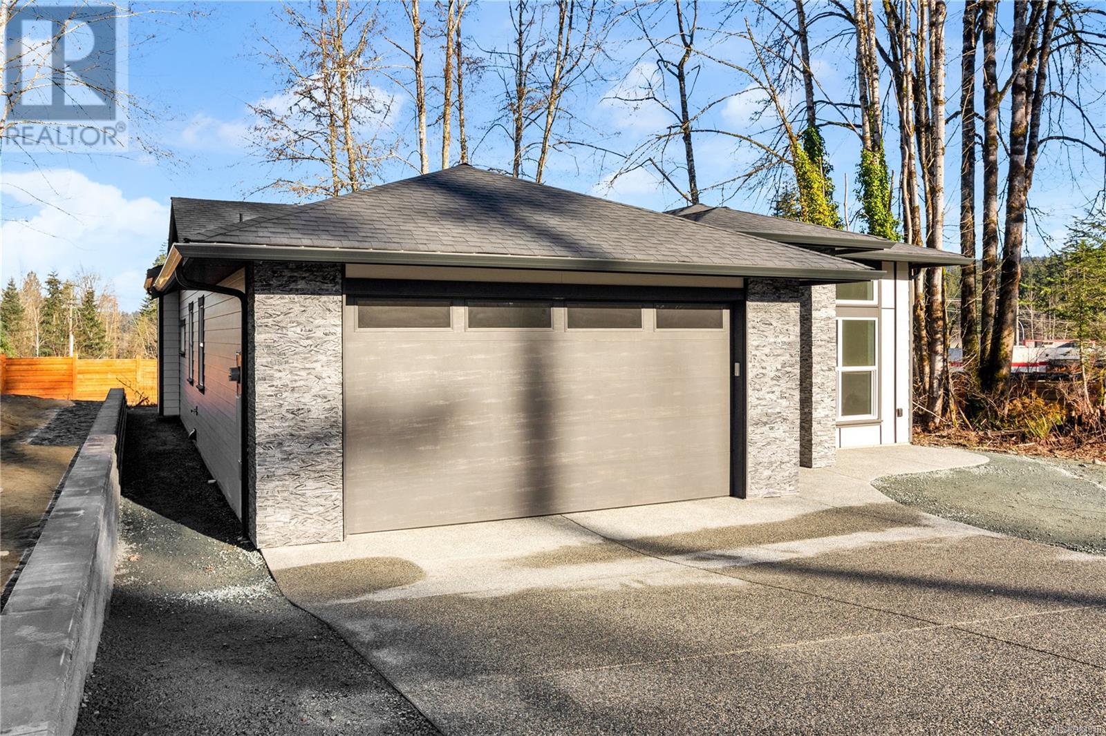 115 Bald Eagle Cres Property Photo 27