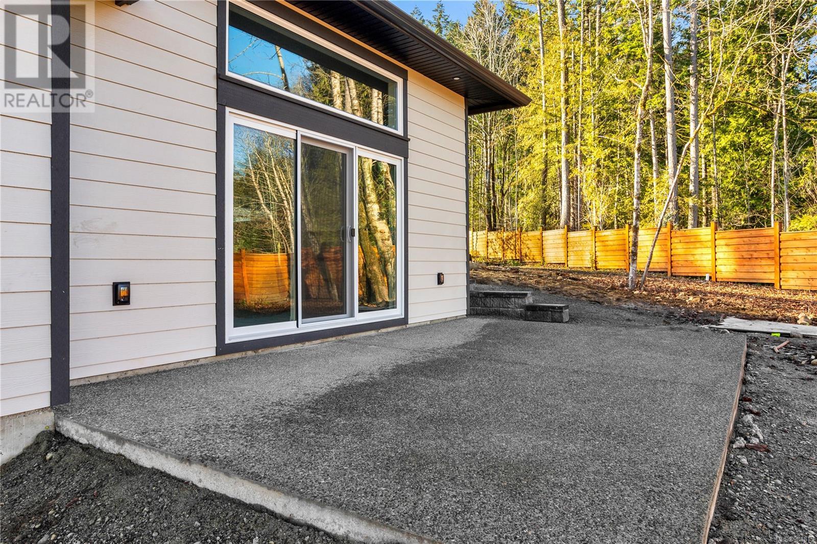 115 Bald Eagle Cres Property Photo 29