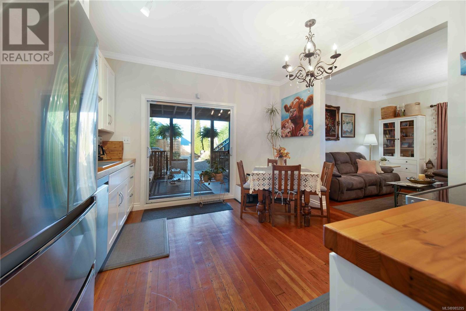 28 Roberts St Property Photo 10