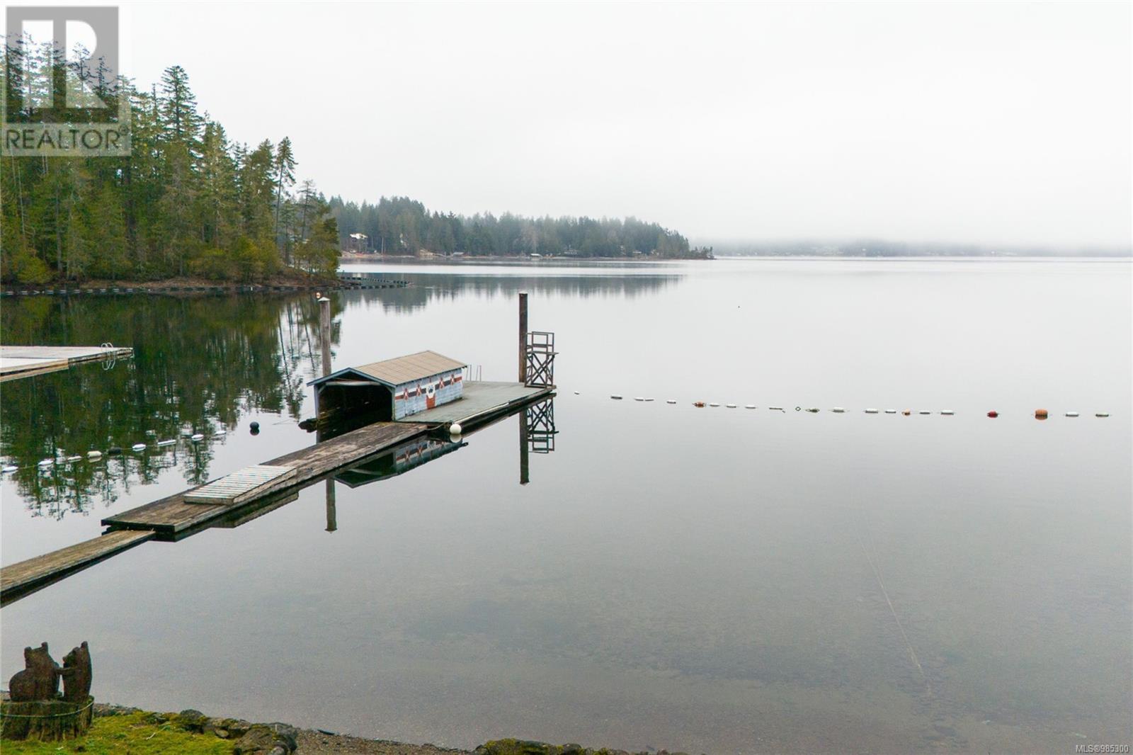 10124 Stirling Arm Cres Property Photo 6