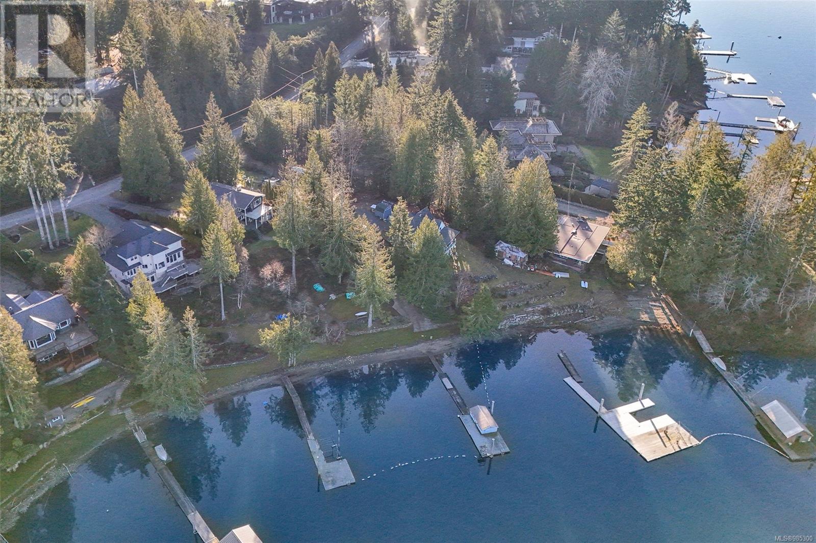 10124 Stirling Arm Cres Property Photo 11