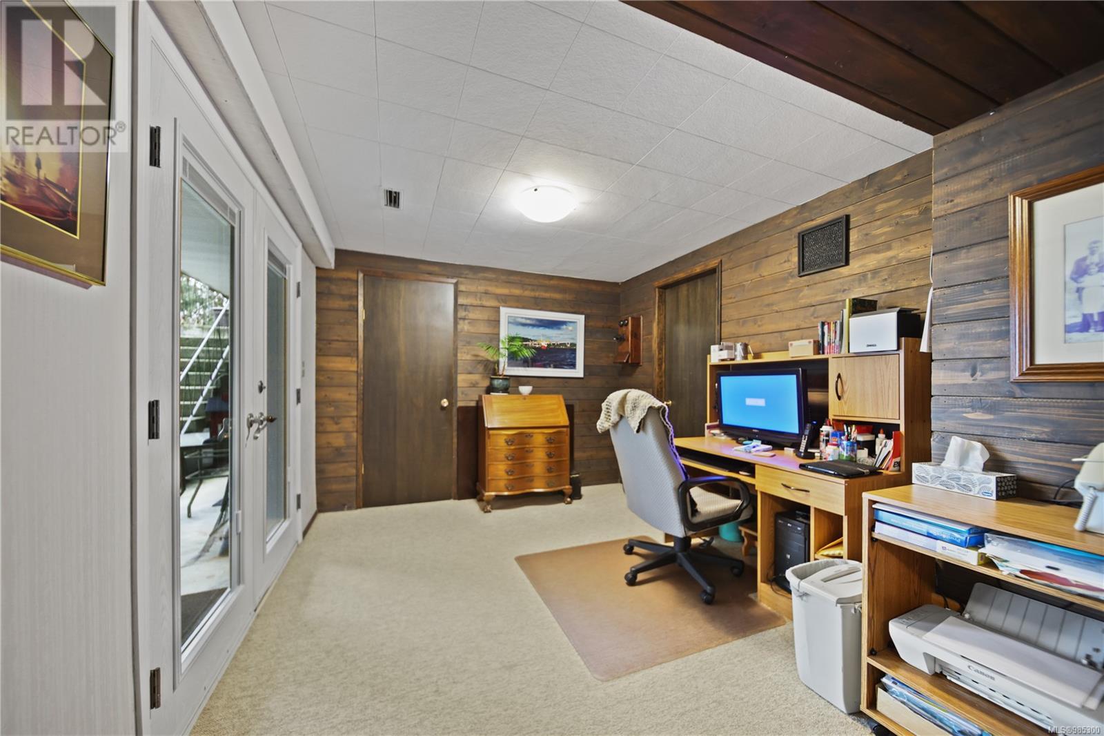 10124 Stirling Arm Cres Property Photo 33