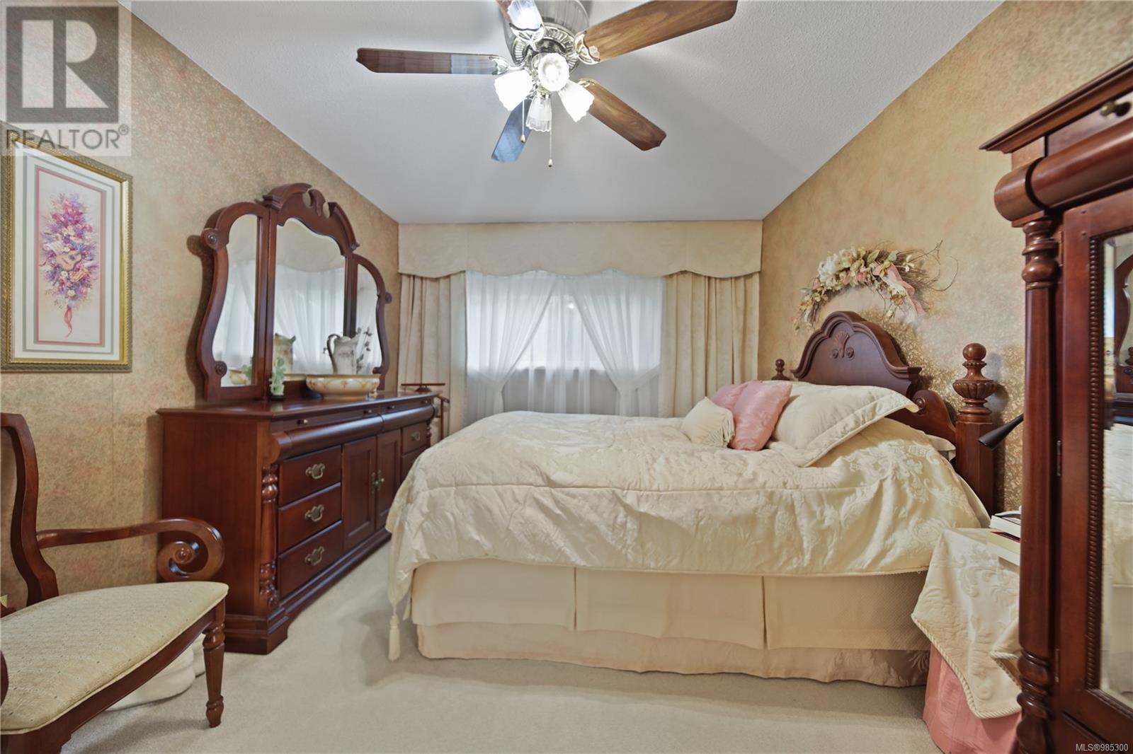 10124 Stirling Arm Cres Property Photo 35