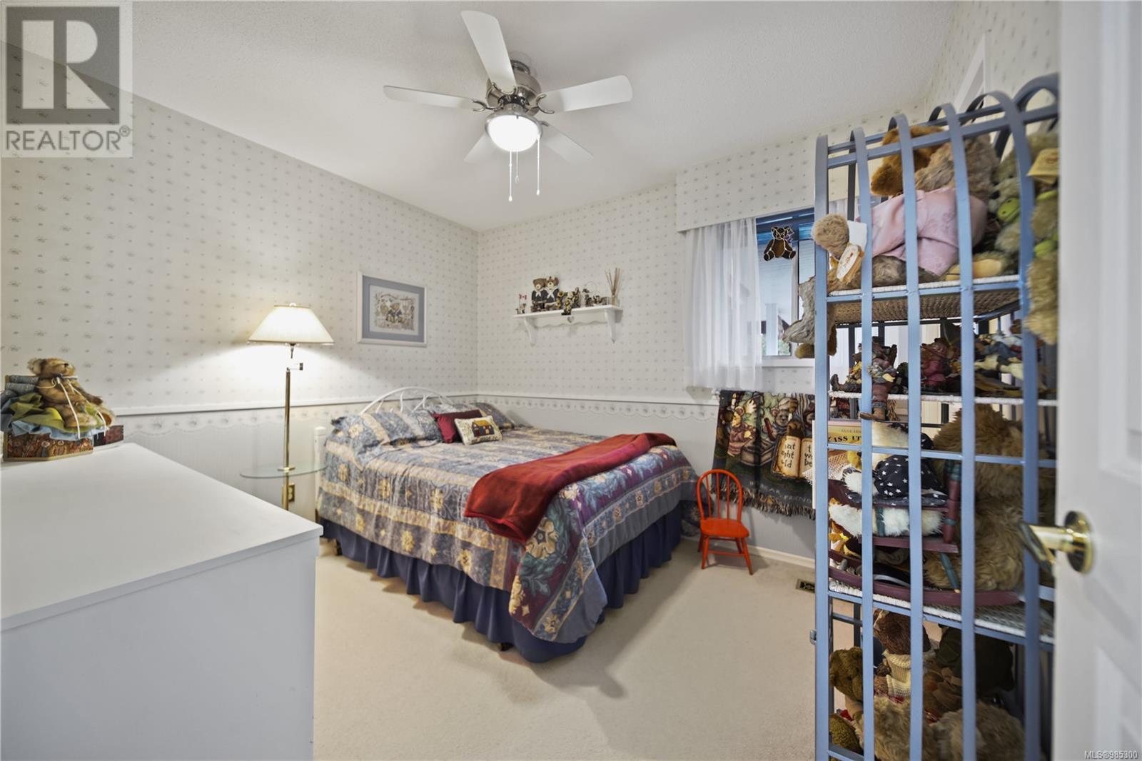 10124 Stirling Arm Cres Property Photo 38