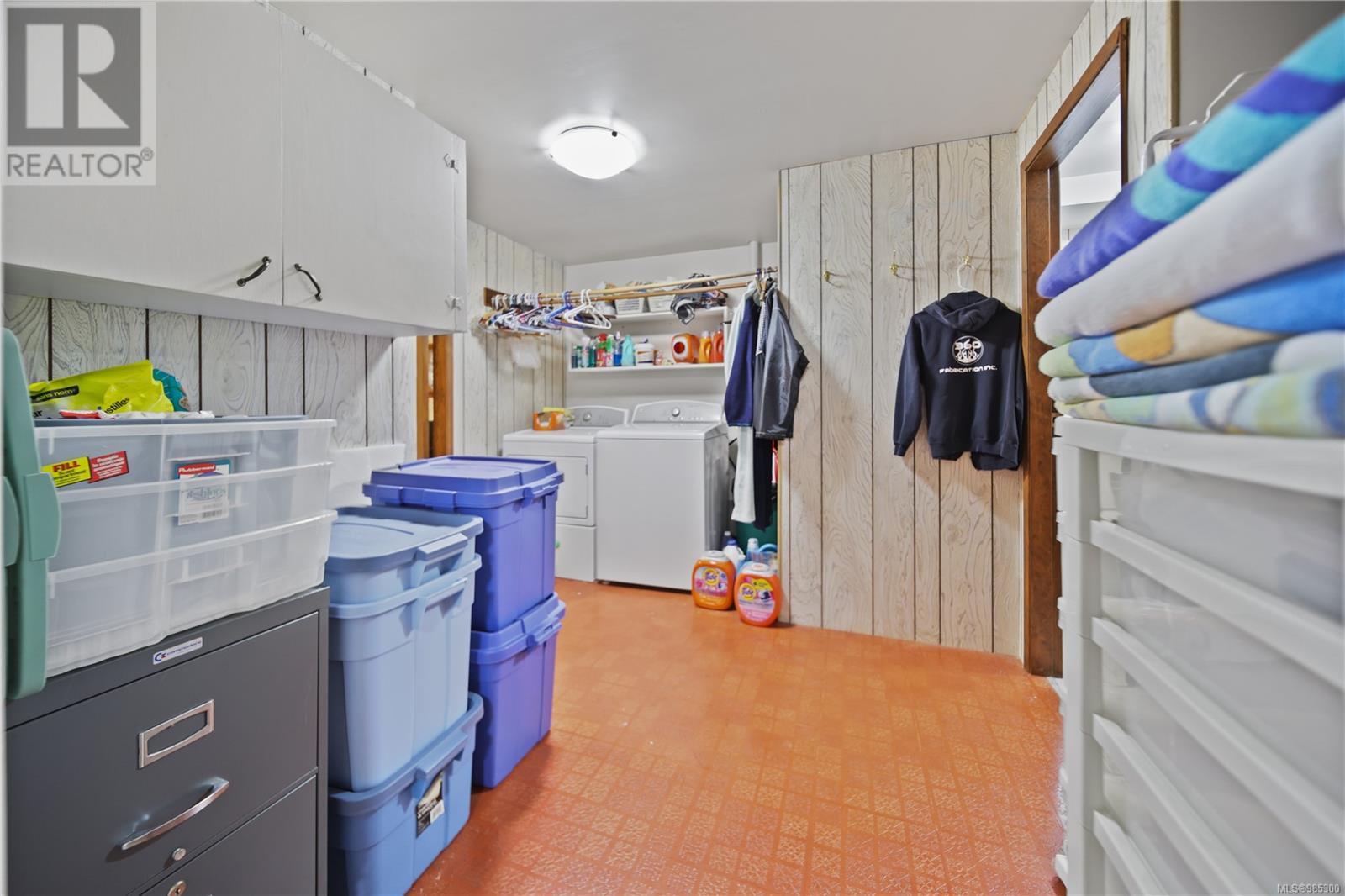 10124 Stirling Arm Cres Property Photo 46