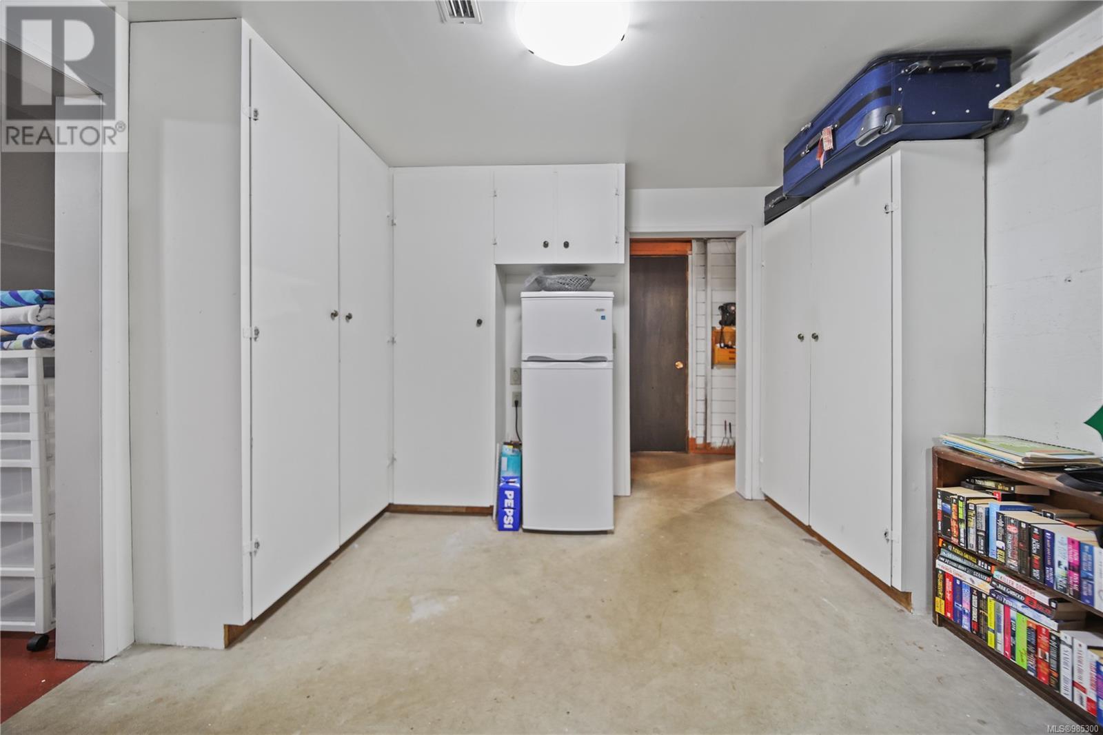 10124 Stirling Arm Cres Property Photo 47