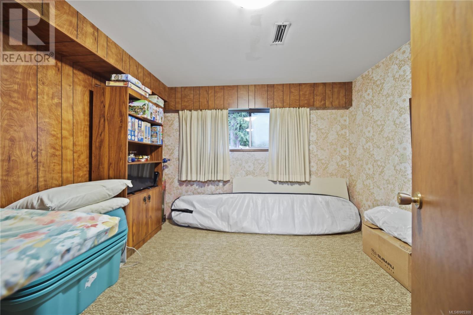 10124 Stirling Arm Cres Property Photo 49