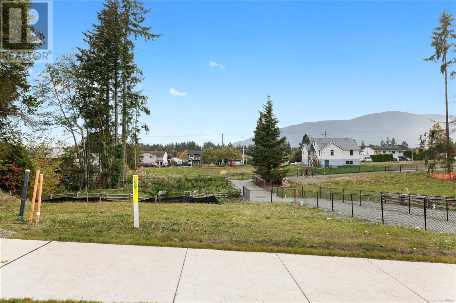 2487 Quill Dr Property Photo 1