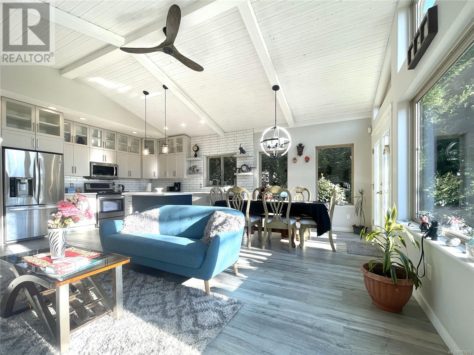 4712 Shell Beach Rd Property Photo 17
