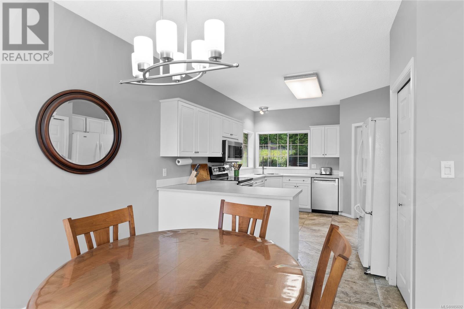 408 Hall Rd Property Photo 16