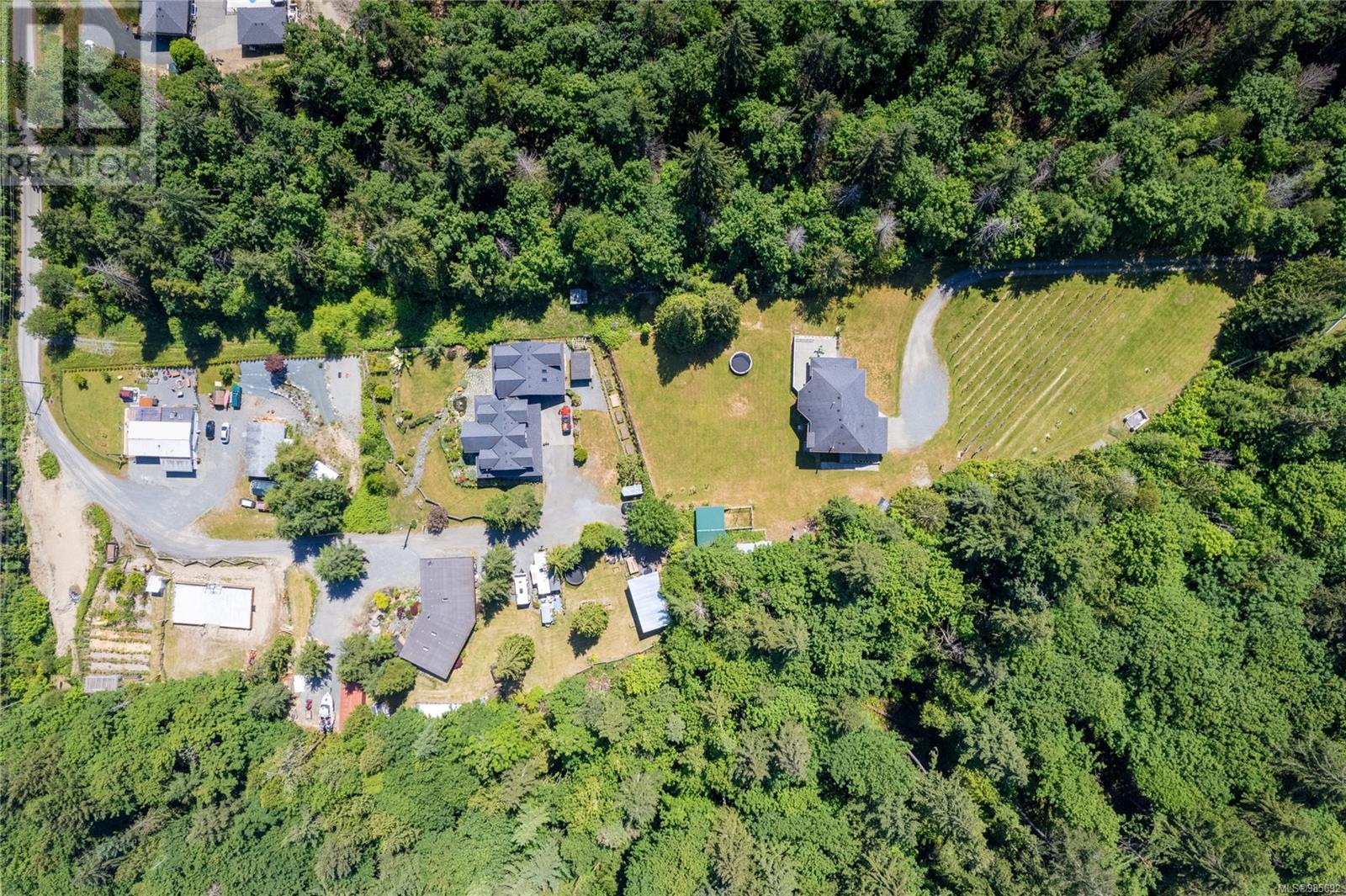 408 Hall Rd Property Photo 66
