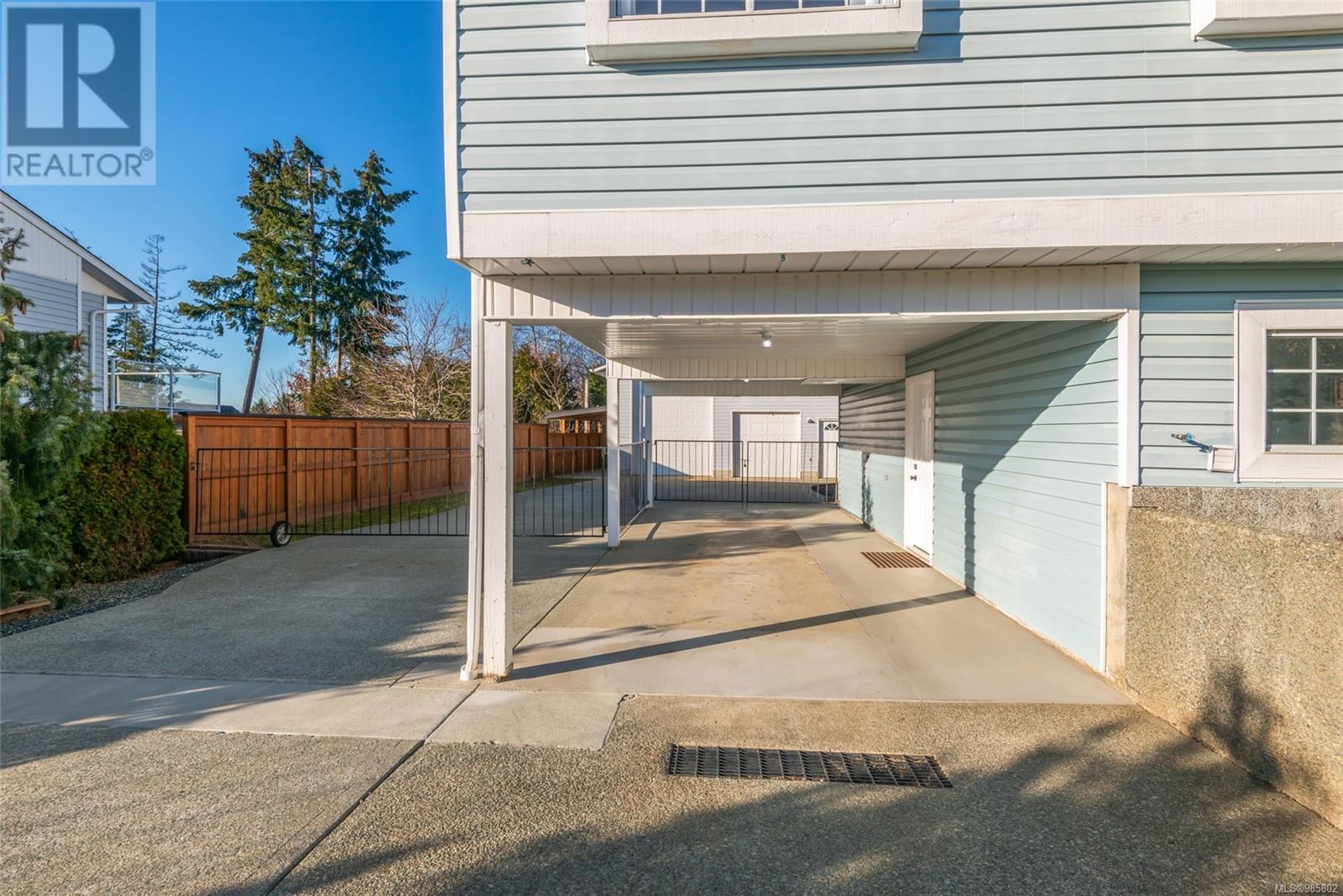 3577 Huff Dr Property Photo 6