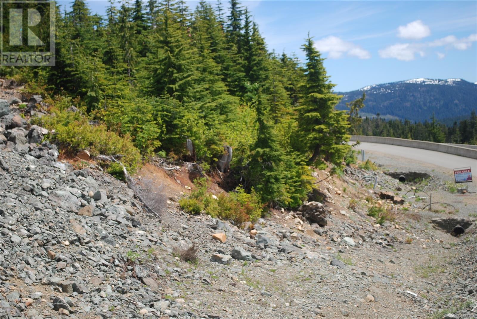 720 Arrowsmith Ridge Property Photo 5