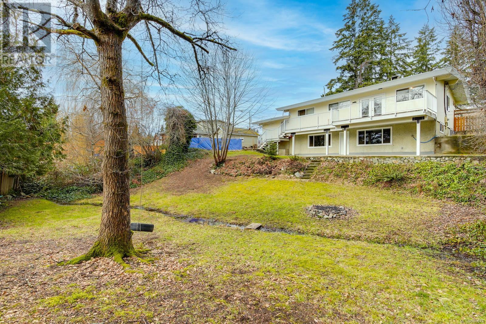 4306 Craig Rd Property Photo 2