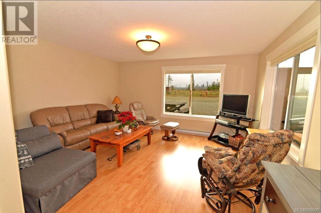 1355 Hodges Rd Property Photo 10