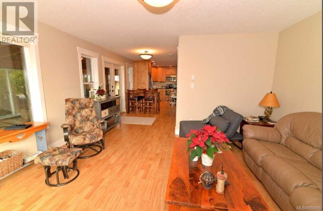 1355 Hodges Rd Property Photo 14