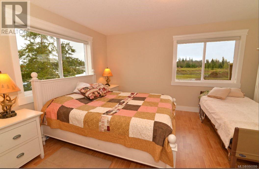 1355 Hodges Rd Property Photo 17