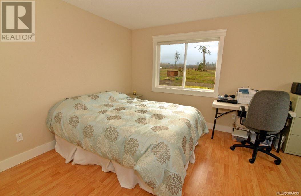 1355 Hodges Rd Property Photo 18