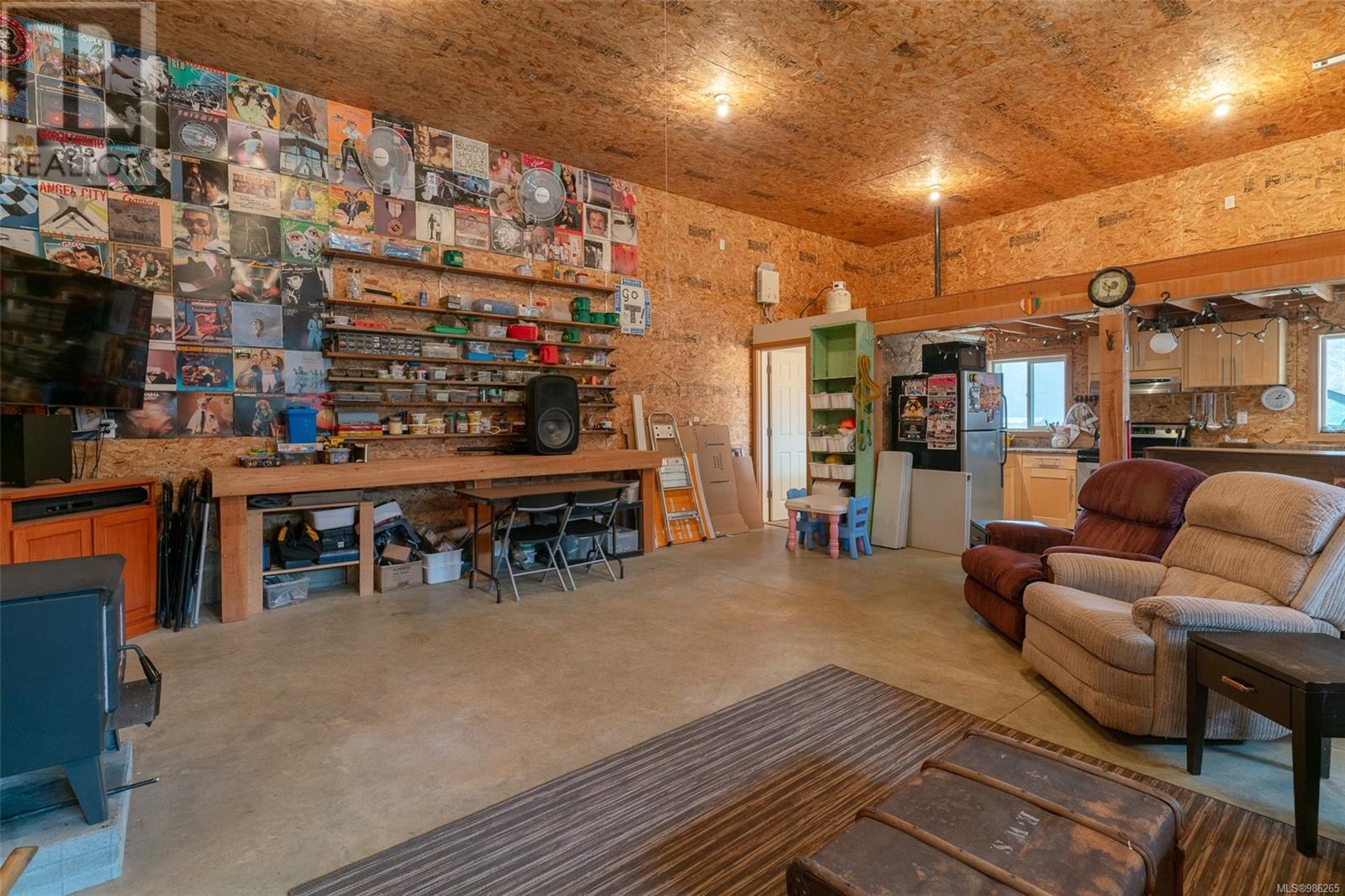 7100 Beaver Creek Rd Property Photo 20